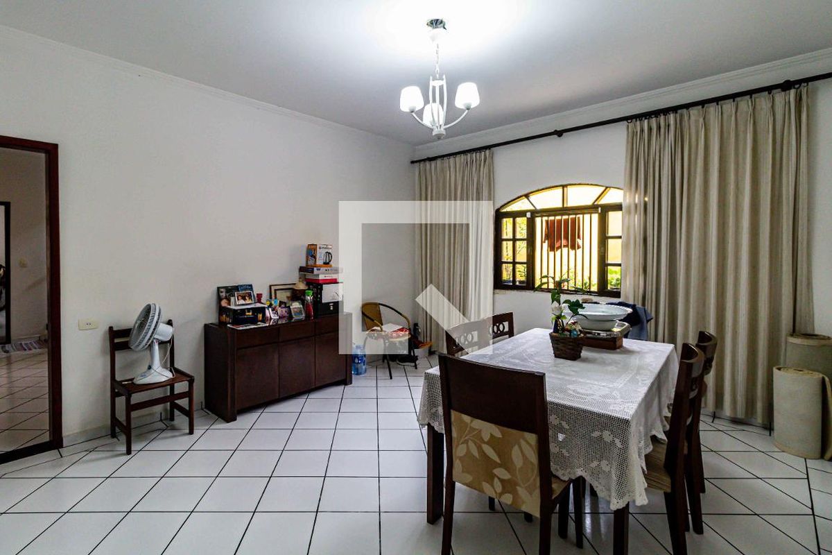 Casa, 3 quartos, 295 m² - Foto 80