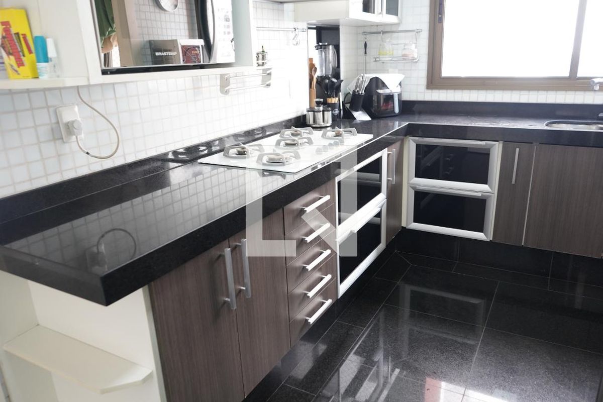 Apartamento, 3 quartos, 160 m² - Foto 94