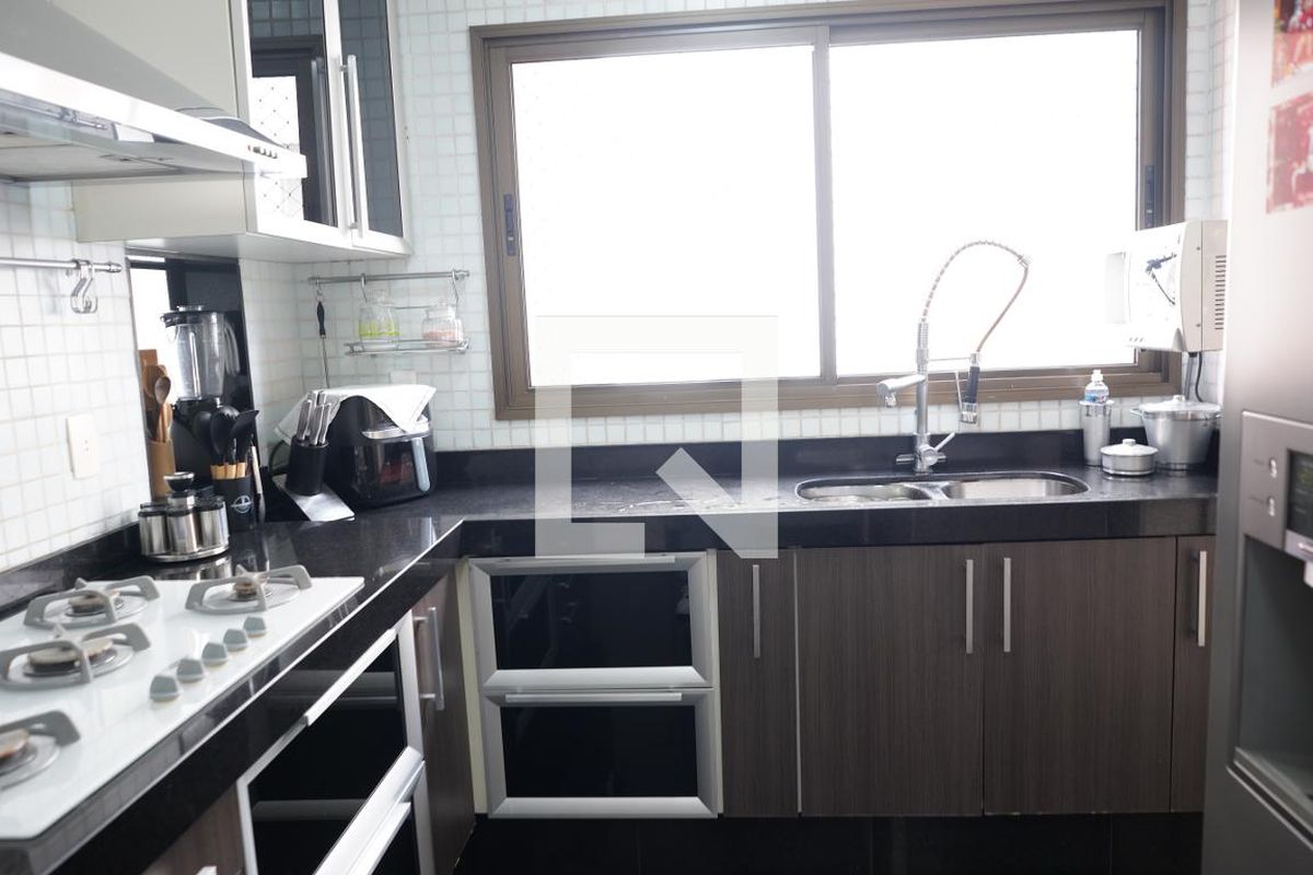 Apartamento, 3 quartos, 160 m² - Foto 98