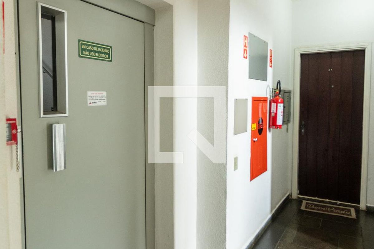 Apartamento à Venda - Cambuí, 1 Quarto,  65 m2 em , Campinas - sp | SoloBR
