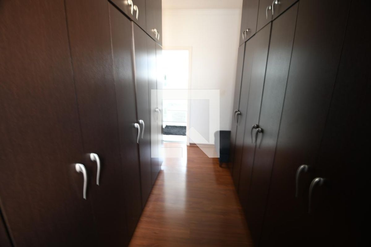Casa à Venda - Jardim Flamboyant, 3 Quartos,  394 m2 em , Campinas - sp | SoloBR