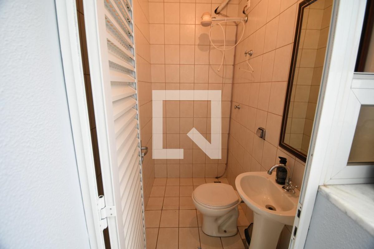 Casa à Venda - Jardim Flamboyant, 3 Quartos,  394 m2 em , Campinas - sp | SoloBR