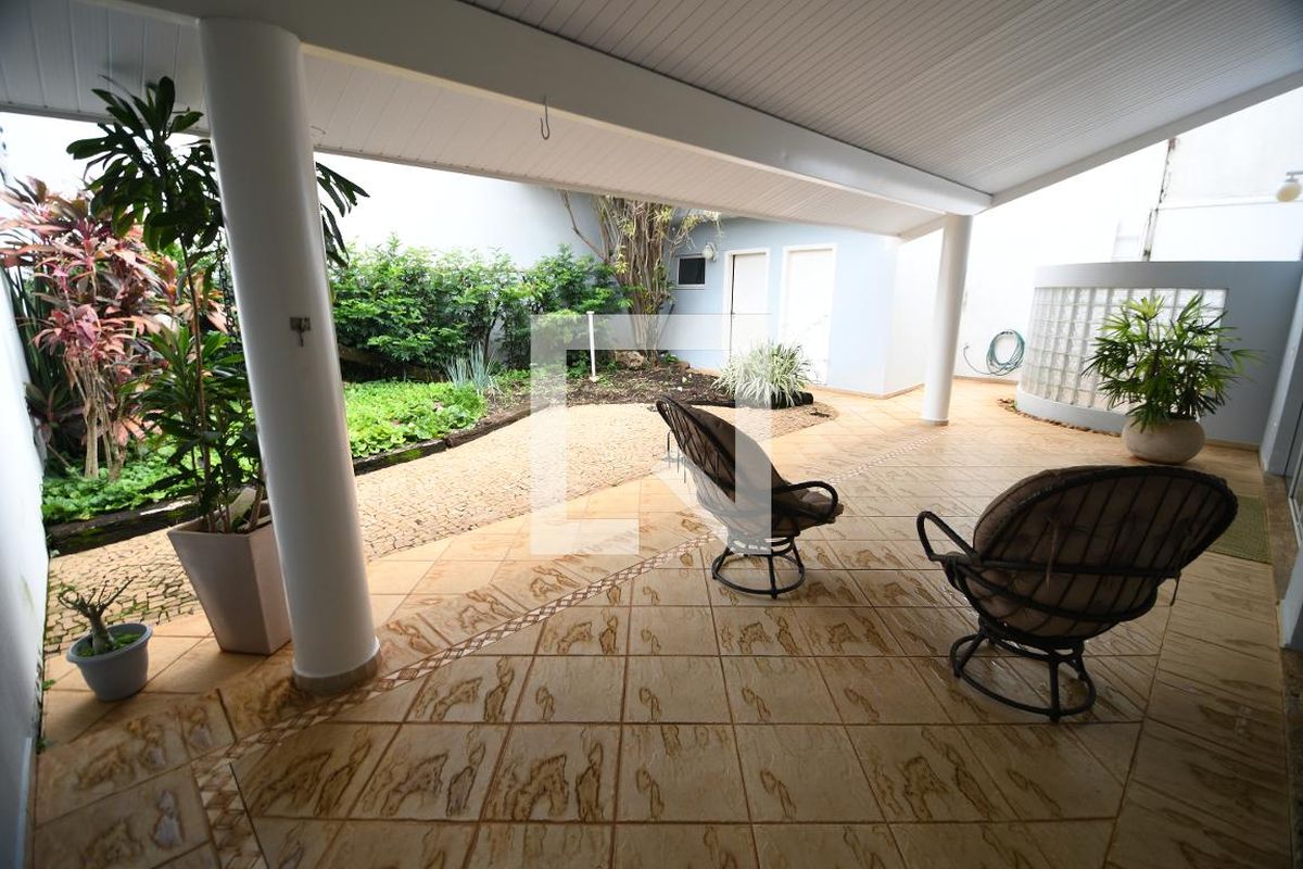 Casa à Venda - Jardim Flamboyant, 3 Quartos,  394 m2 em , Campinas - sp | SoloBR