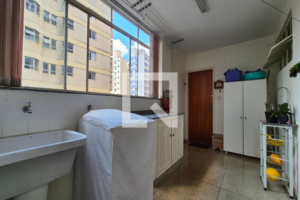 Apartamento à Venda - Centro, 3 Quartos,  163 m2 em , Campinas - sp | SoloBR