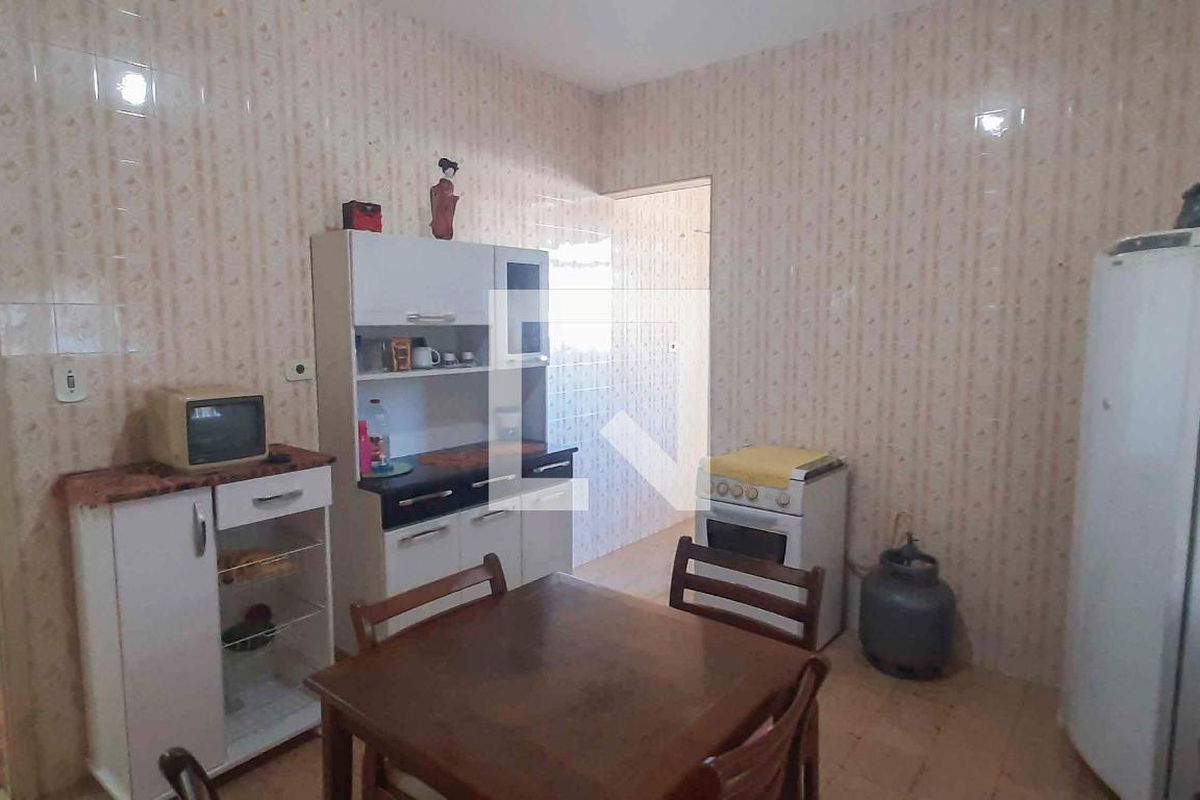 Casa, 4 quartos, 300 m² - Foto 47