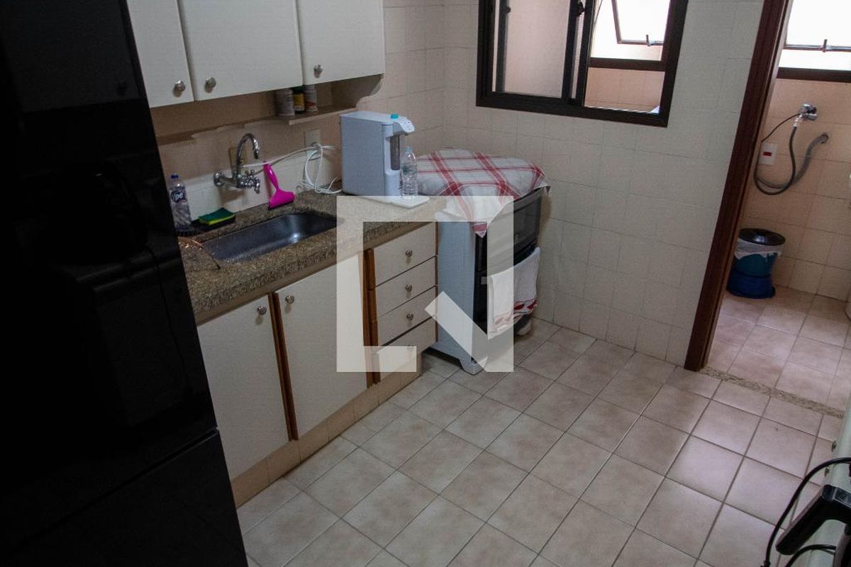 Apartamento à Venda - Cambuí, 1 Quarto,  63 m2 em , Campinas - sp | SoloBR