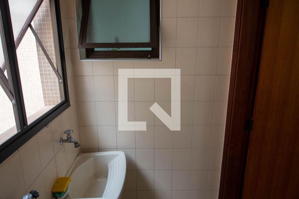 Apartamento à Venda - Cambuí, 1 Quarto,  63 m2 em , Campinas - sp | SoloBR
