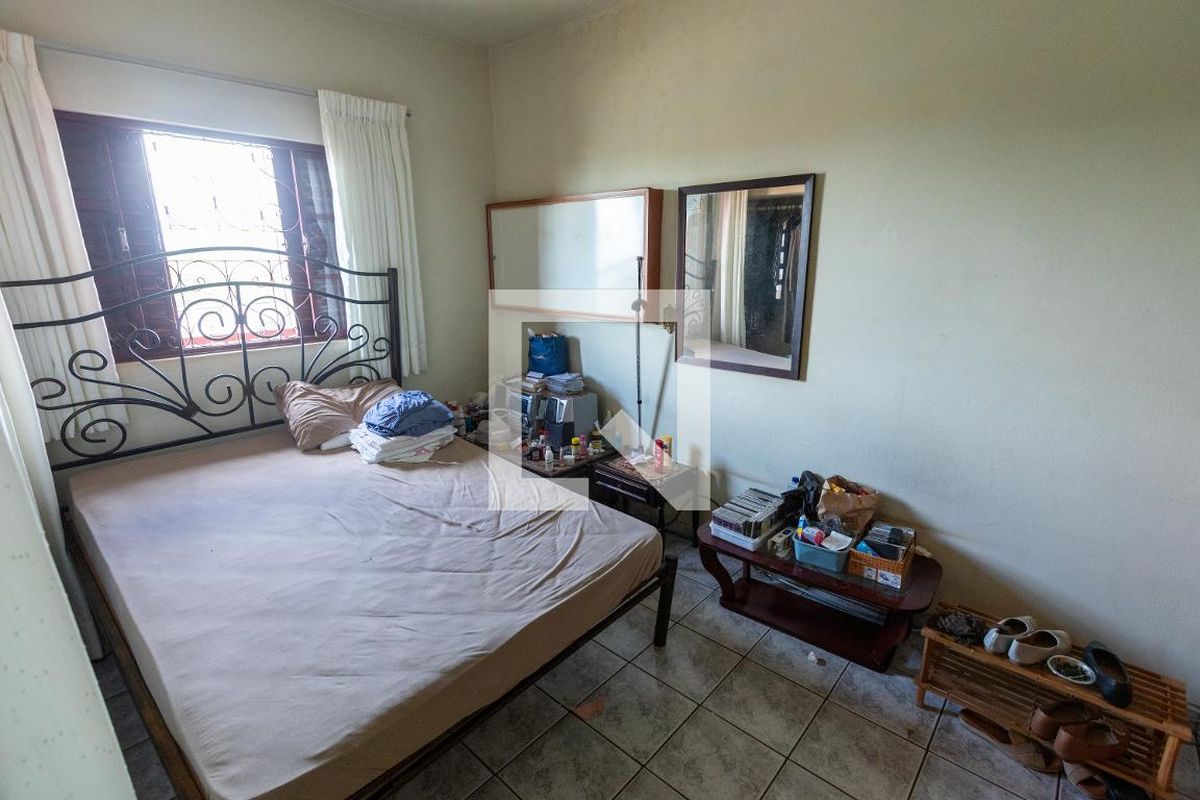 Casa à Venda - Lot. Alphaville Campinas, 1 Quarto,  110 m2 em , Campinas - sp | SoloBR