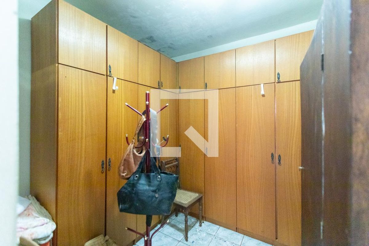 Casa à Venda - Lot. Alphaville Campinas, 1 Quarto,  110 m2 em , Campinas - sp | SoloBR