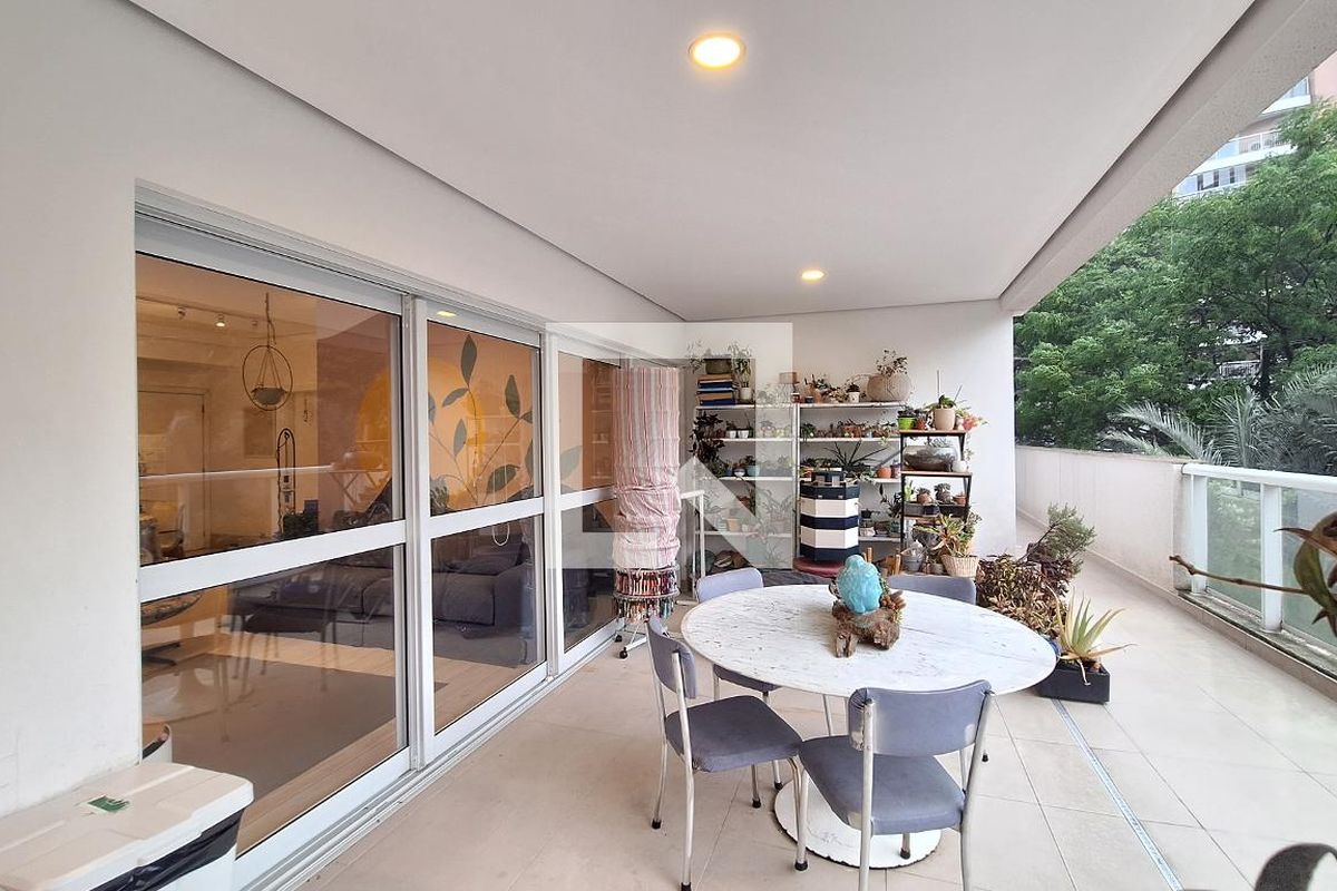 Apartamento, 4 quartos, 252 m² - Foto 32