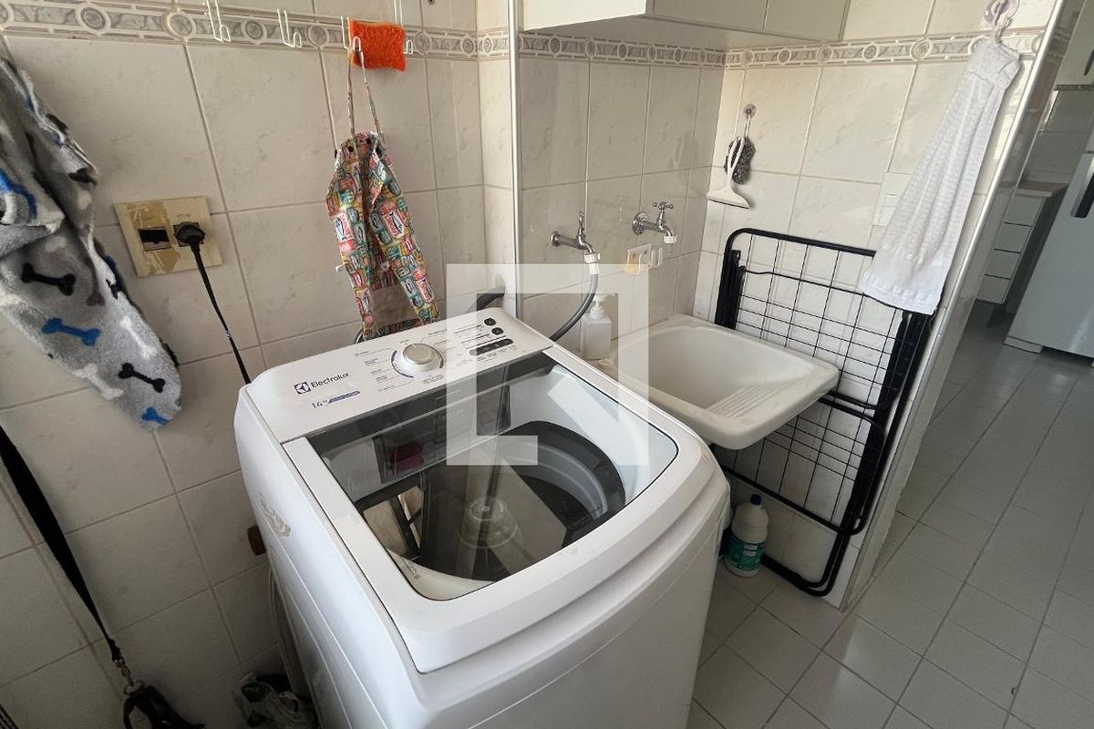 Apartamento à Venda - Mansões Santo Antônio, 3 Quartos,  79 m2 em , Campinas - sp | SoloBR
