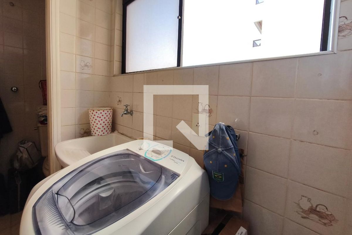 Apartamento à Venda - Cambuí, 1 Quarto,  66 m2 em , Campinas - sp | SoloBR