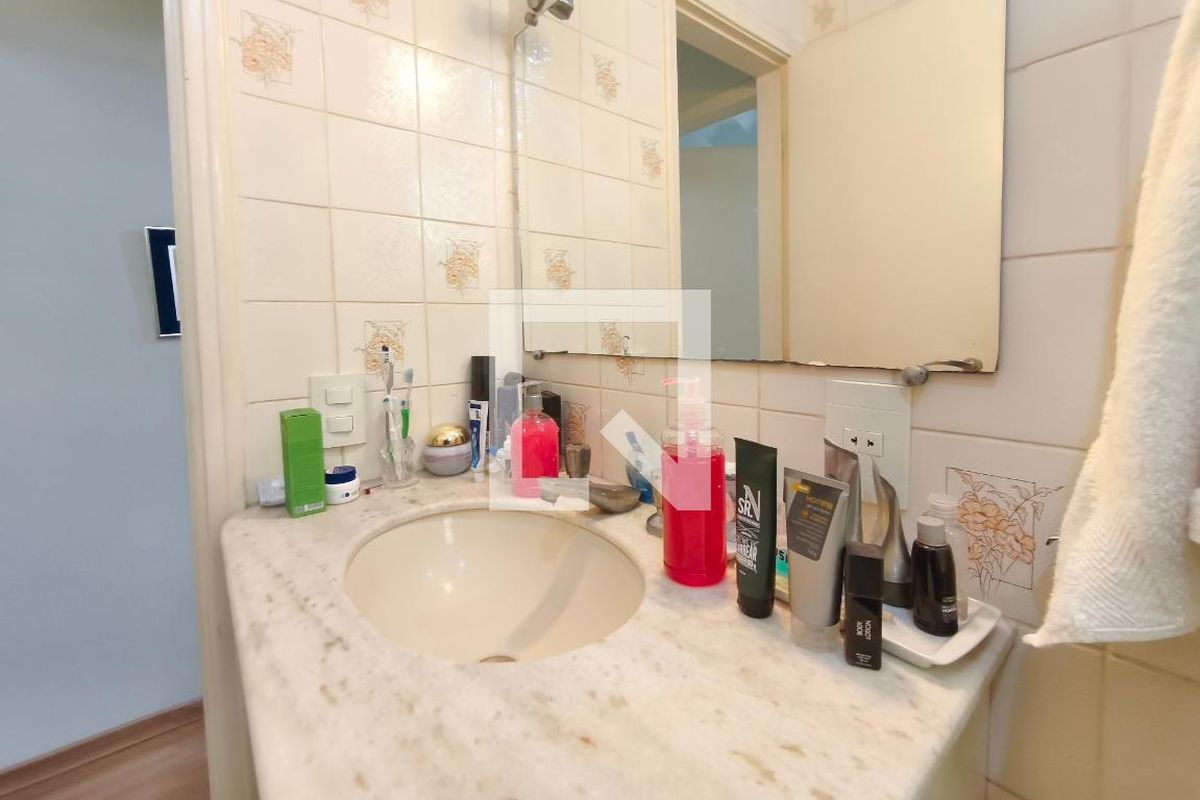 Apartamento à Venda - Cambuí, 1 Quarto,  66 m2 em , Campinas - sp | SoloBR