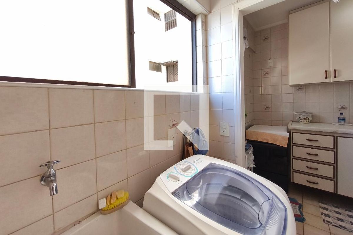 Apartamento à Venda - Cambuí, 1 Quarto,  66 m2 em , Campinas - sp | SoloBR