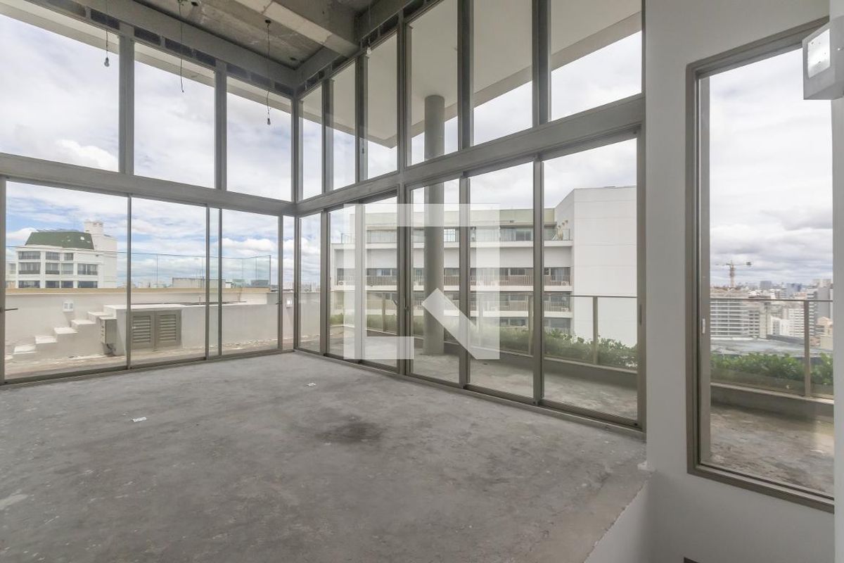 Cobertura, 3 quartos, 291 m² - Foto 1