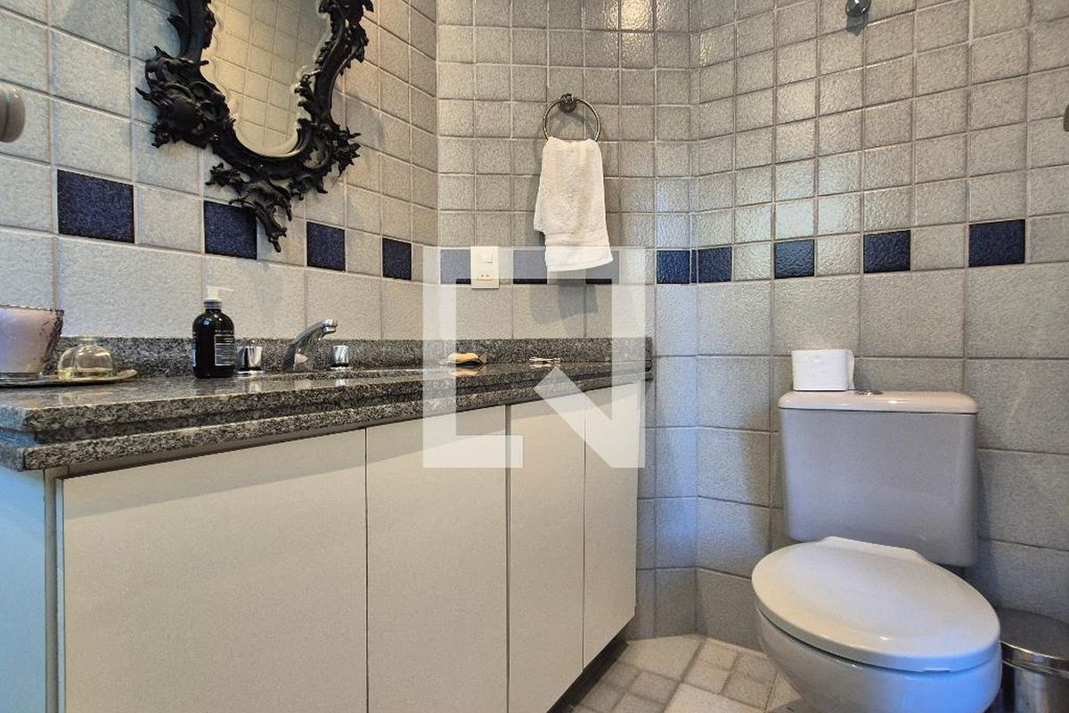 Casa, 4 quartos, 240 m² - Foto 68