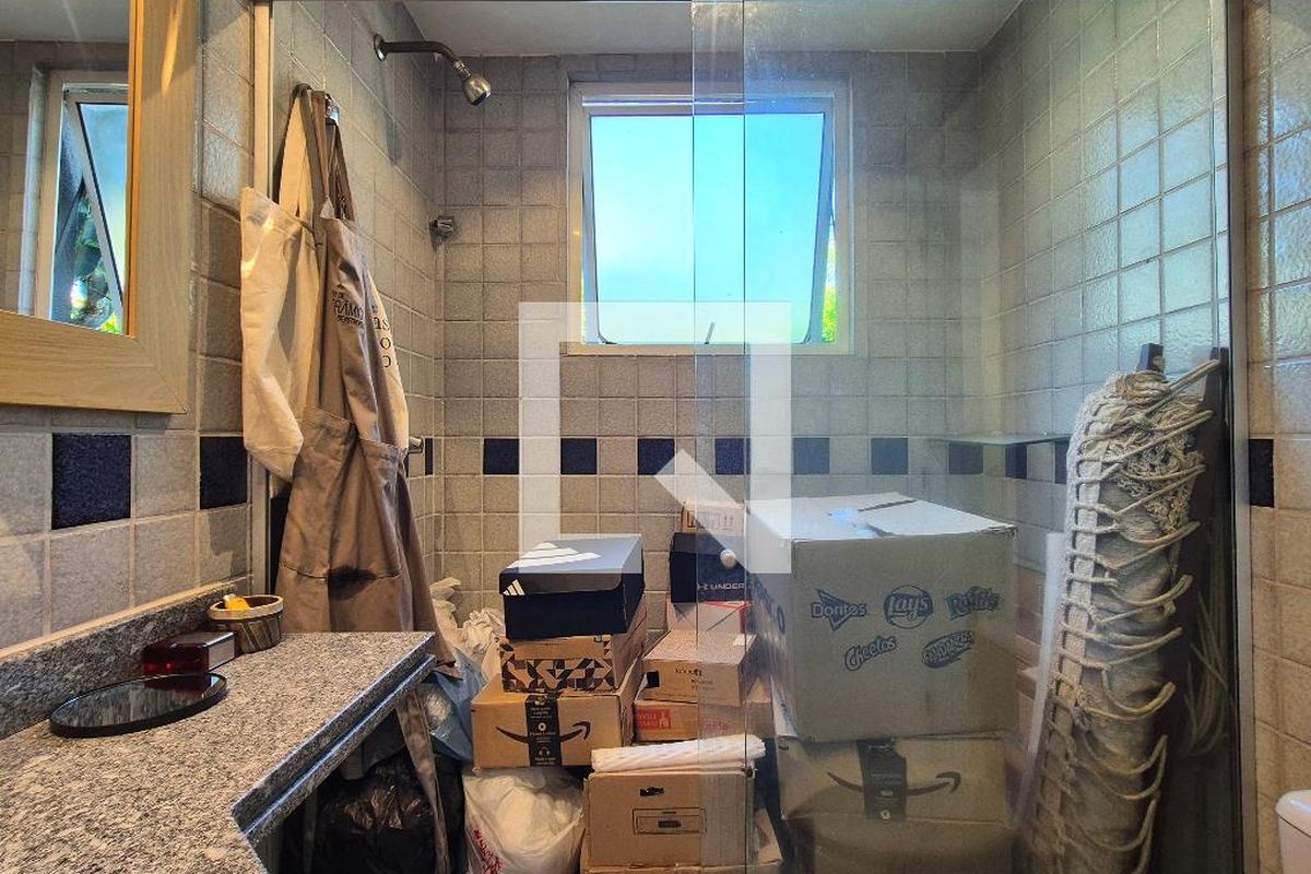 Casa, 4 quartos, 240 m² - Foto 34