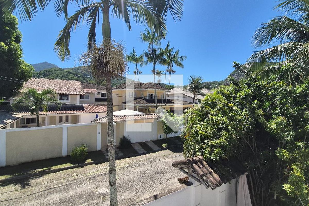 Casa, 4 quartos, 240 m² - Foto 98