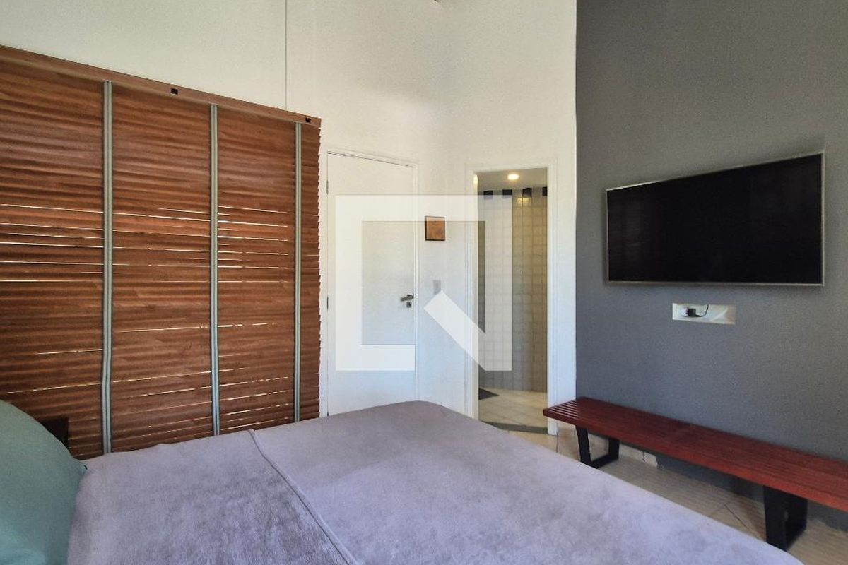 Casa, 4 quartos, 240 m² - Foto 74
