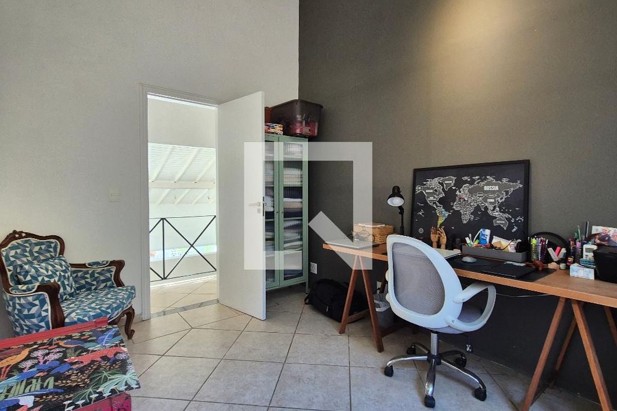 Casa, 4 quartos, 240 m² - Foto 58