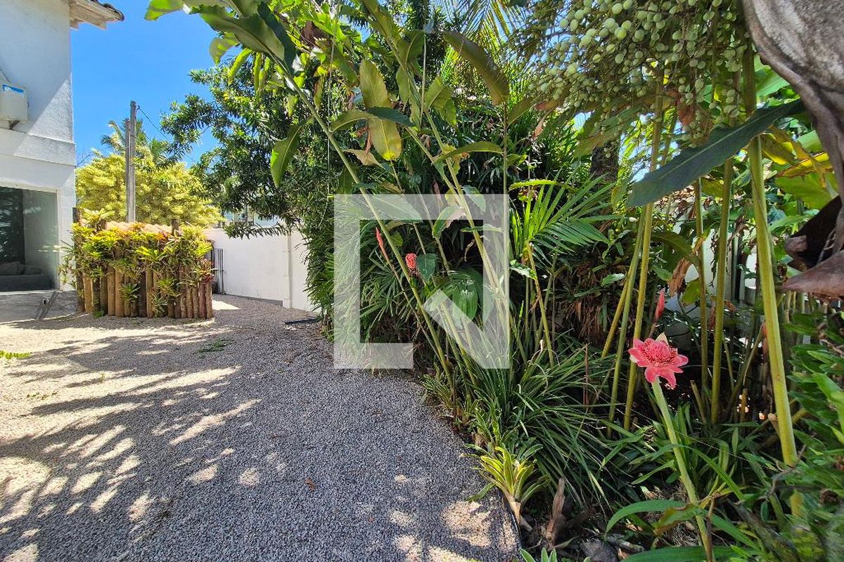 Casa, 4 quartos, 240 m² - Foto 158
