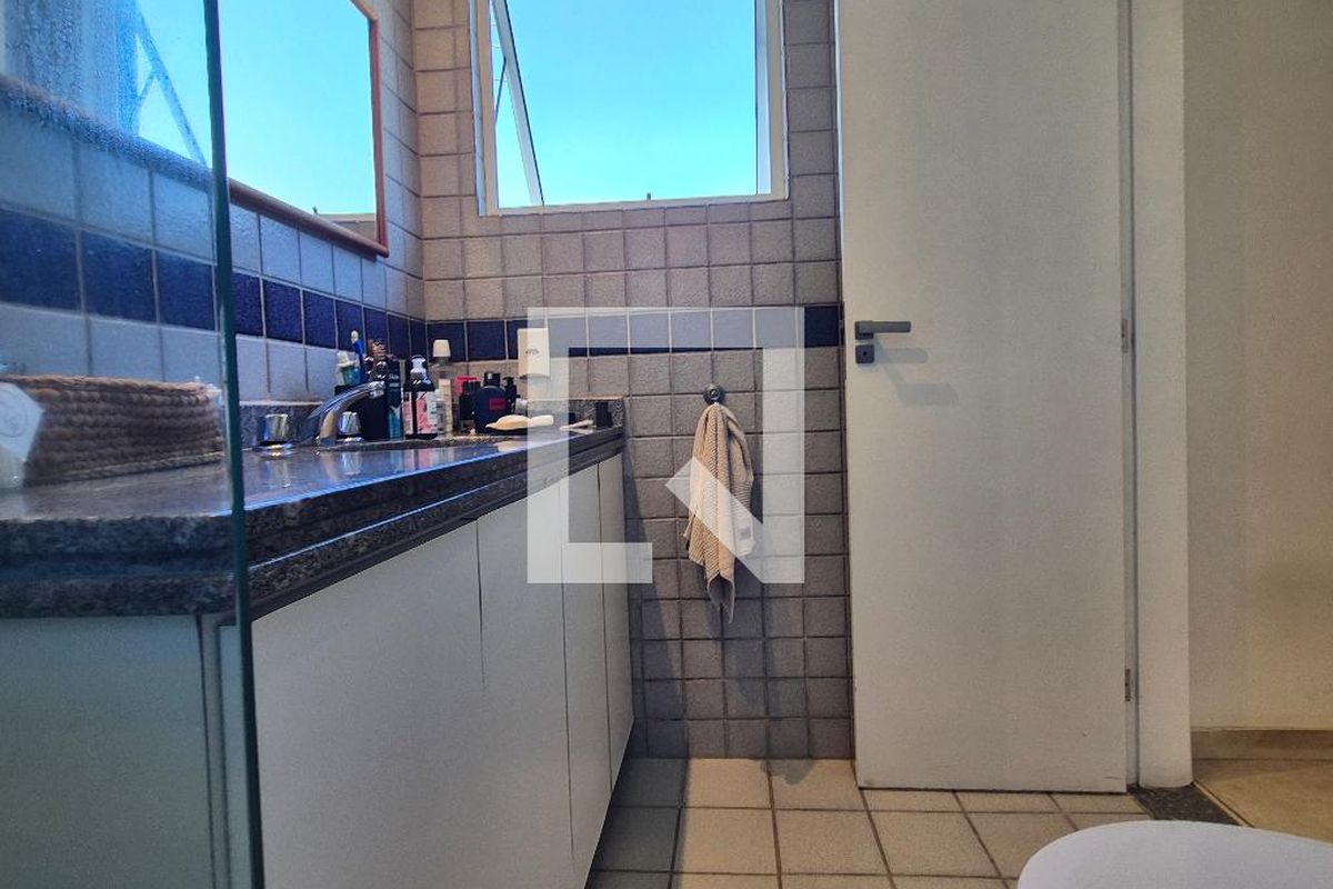 Casa, 4 quartos, 240 m² - Foto 52