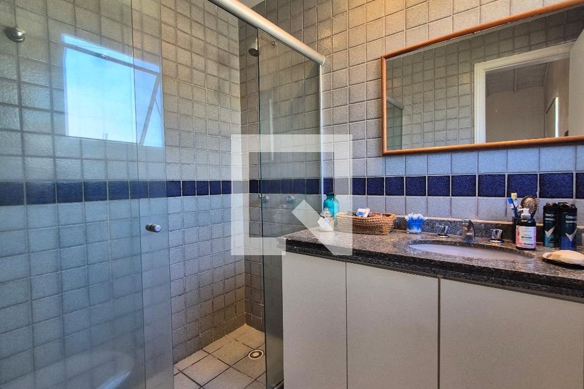 Casa, 4 quartos, 240 m² - Foto 46