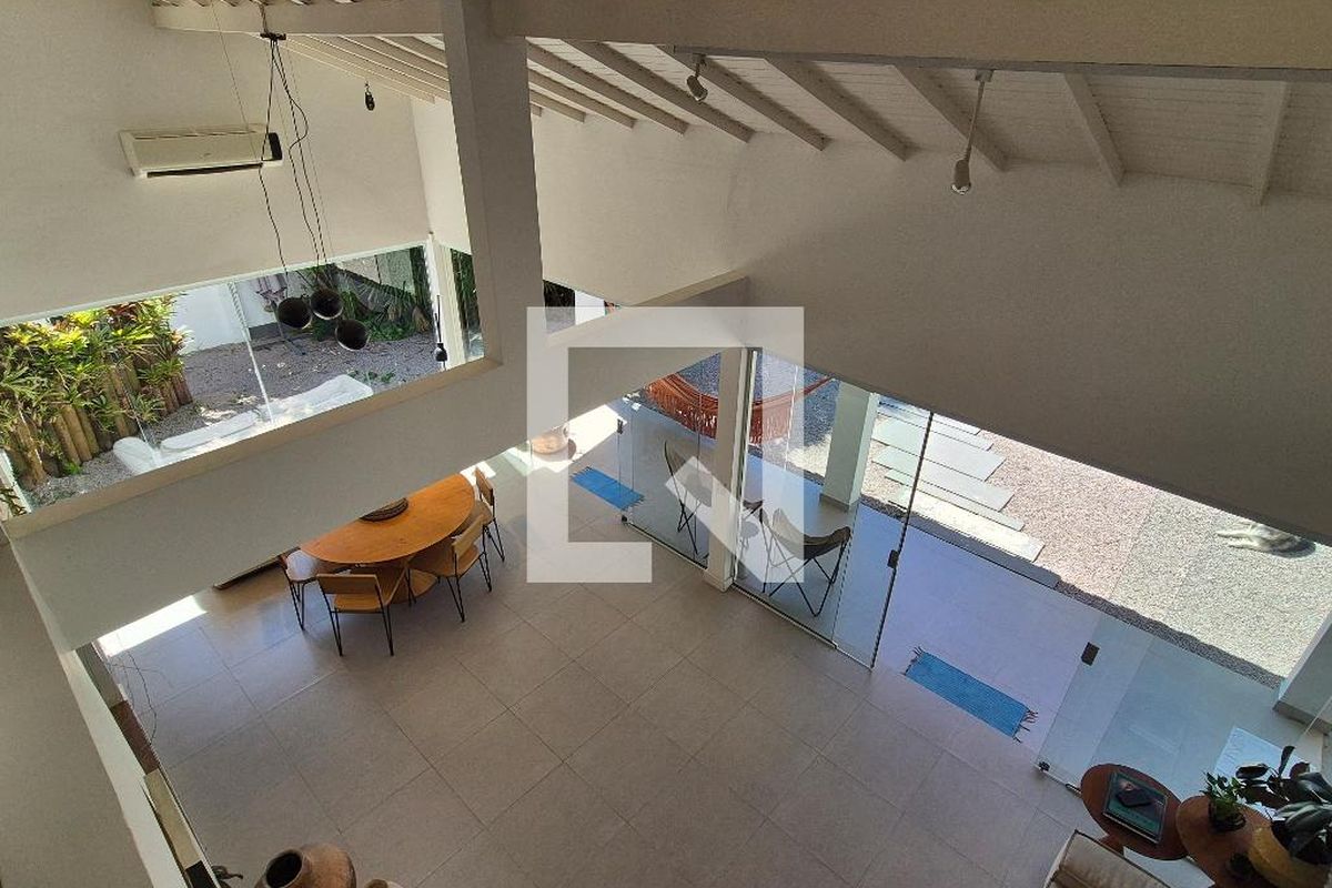 Casa, 4 quartos, 240 m² - Foto 94