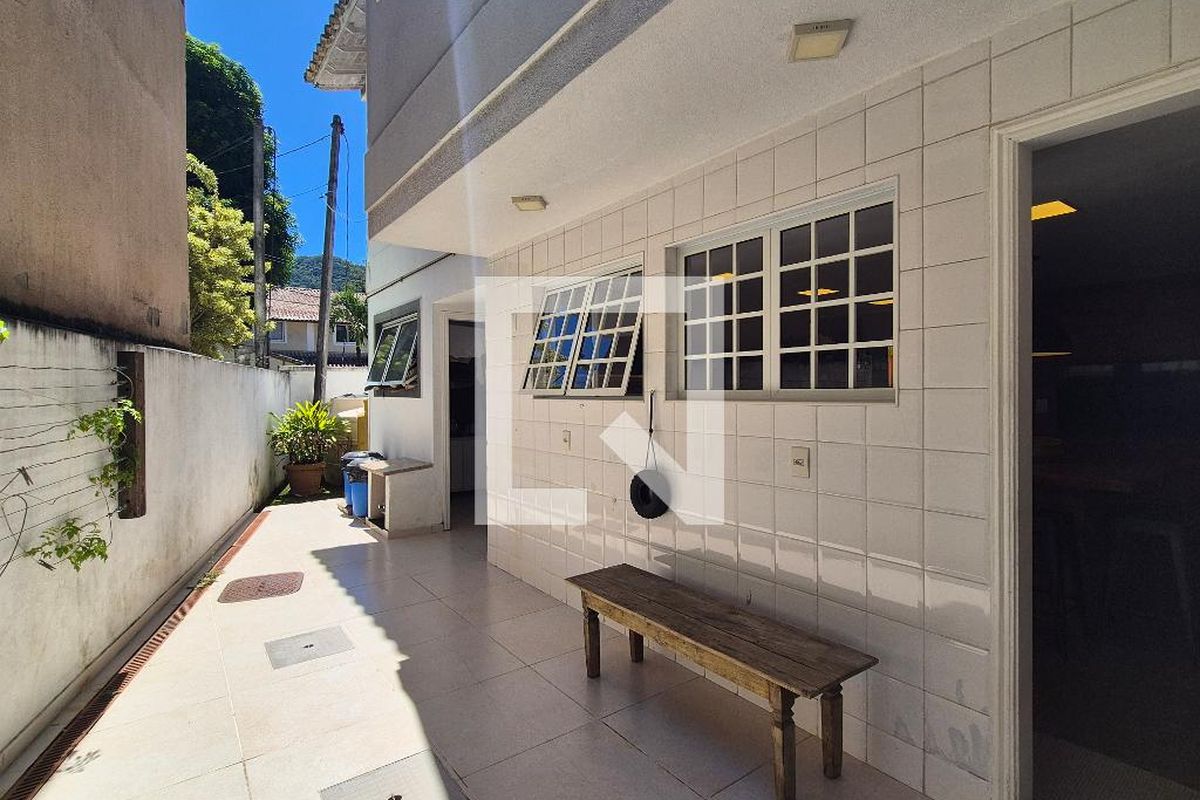 Casa, 4 quartos, 240 m² - Foto 118