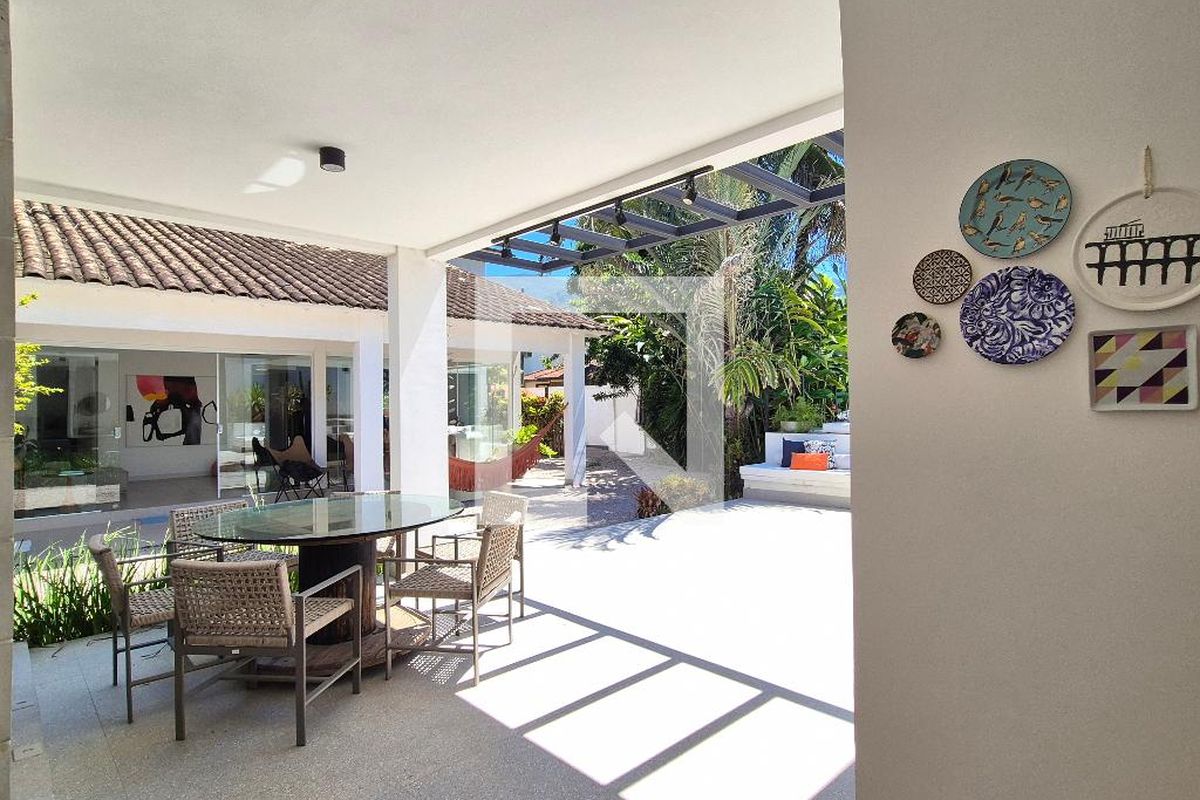 Casa, 4 quartos, 240 m² - Foto 154