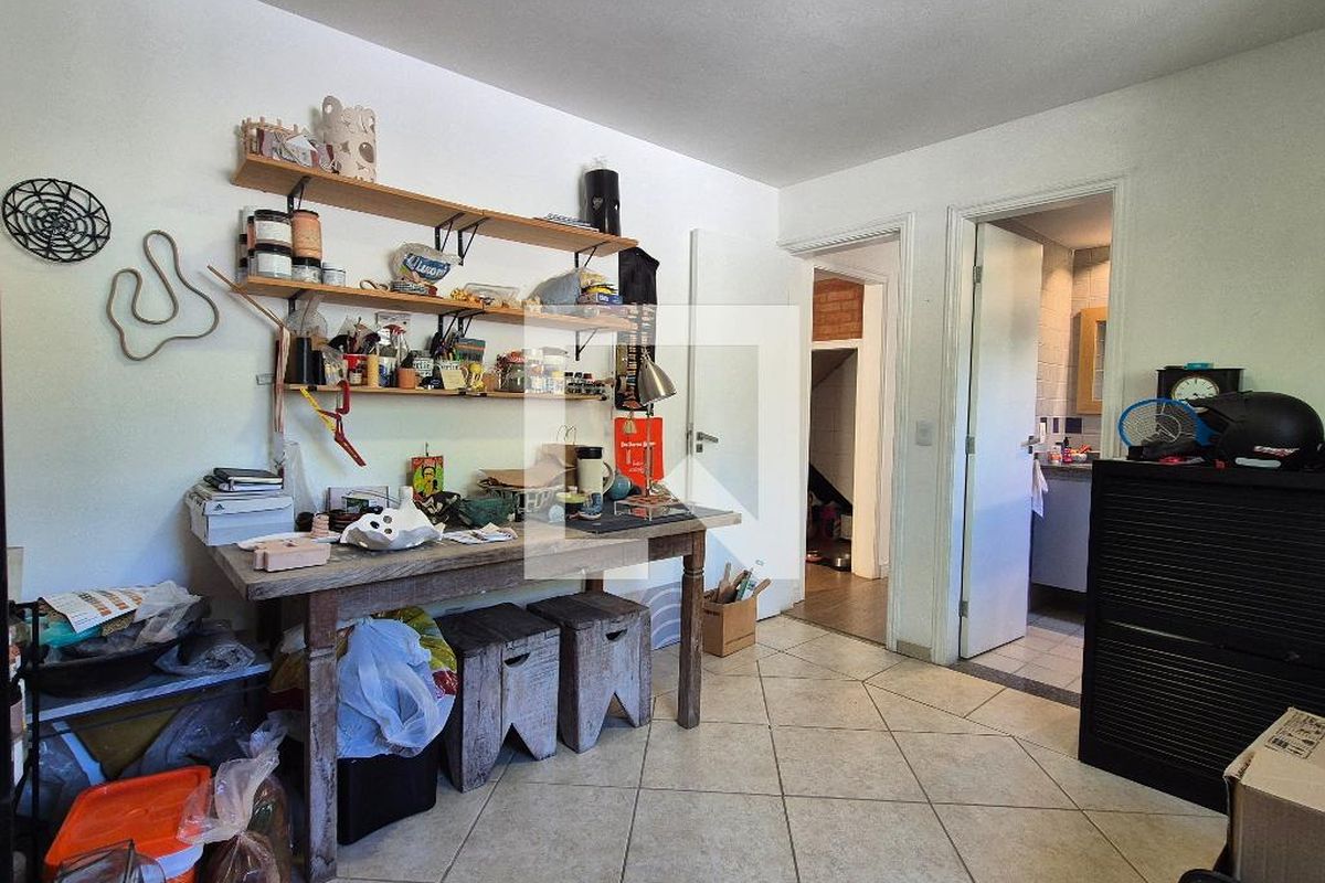 Casa, 4 quartos, 240 m² - Foto 26