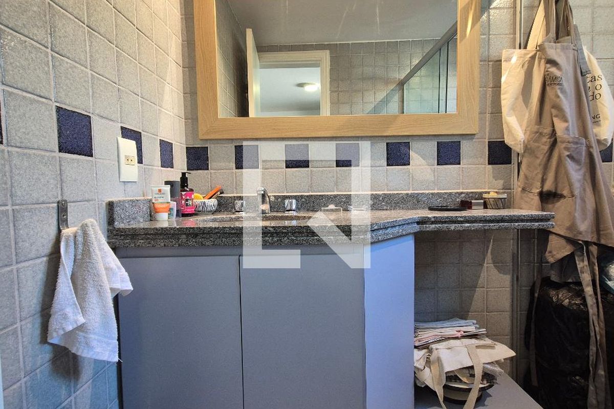 Casa, 4 quartos, 240 m² - Foto 36