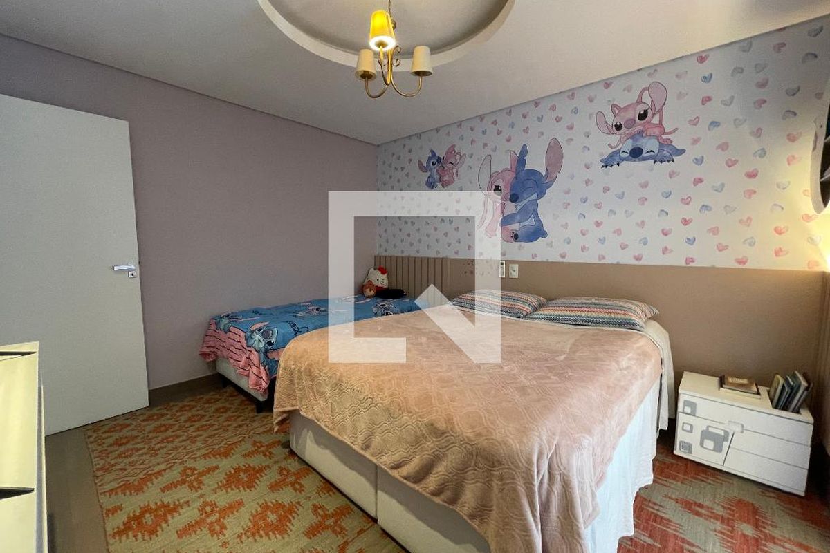 Casa, 3 quartos, 308 m² - Foto 53