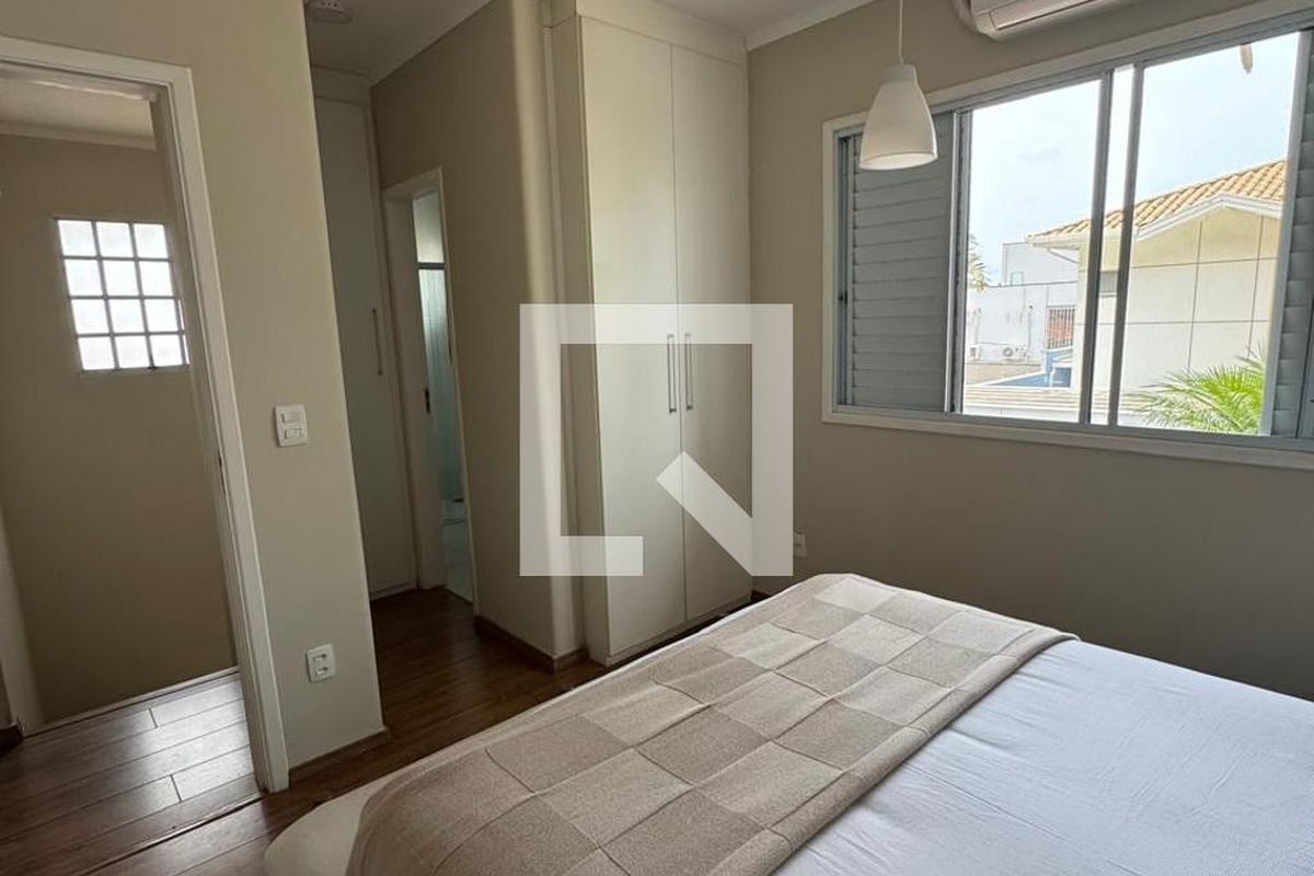 Casa à Venda - Nova Campinas, 4 Quartos,  238 m2 em , Campinas - sp | SoloBR