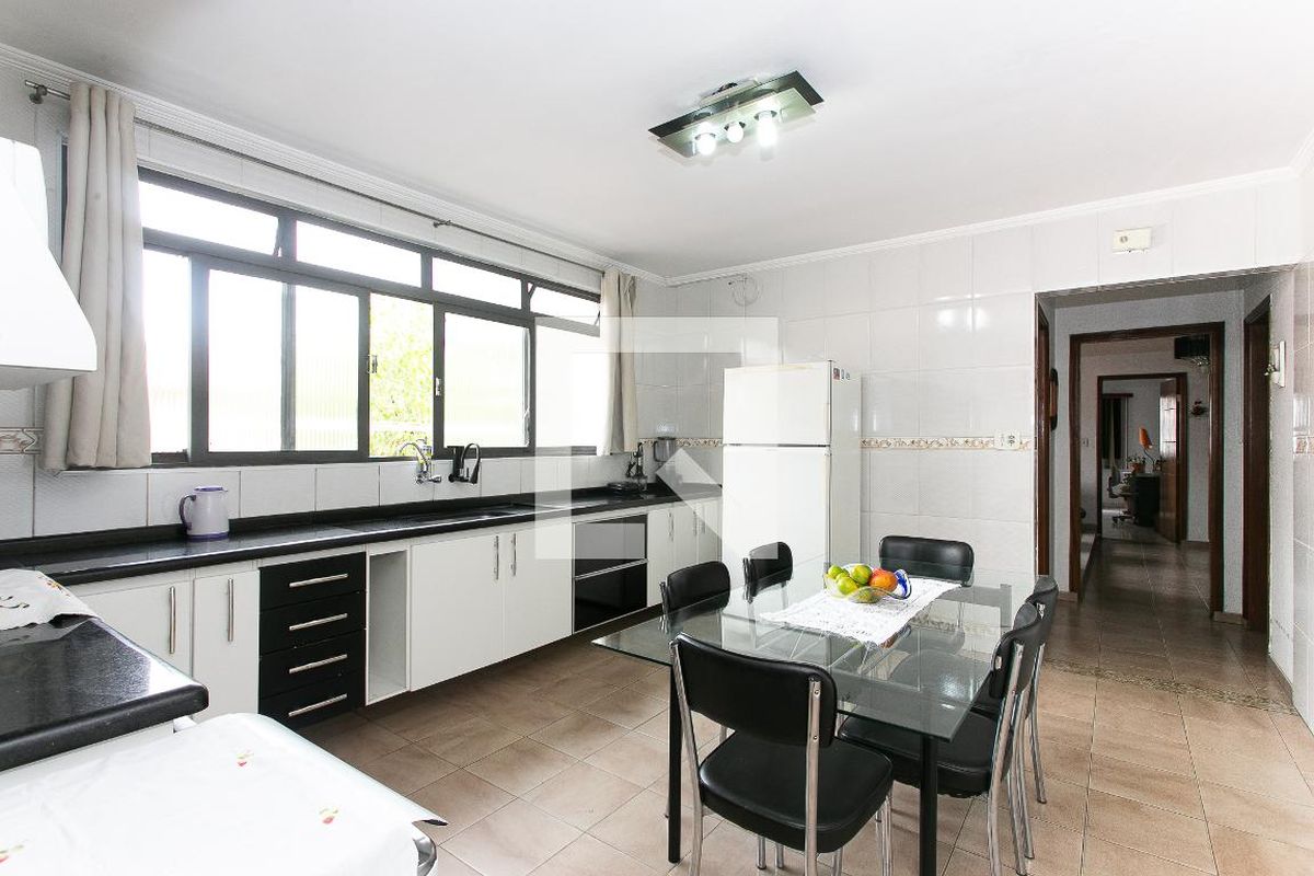 Casa, 2 quartos, 350 m² - Foto 30