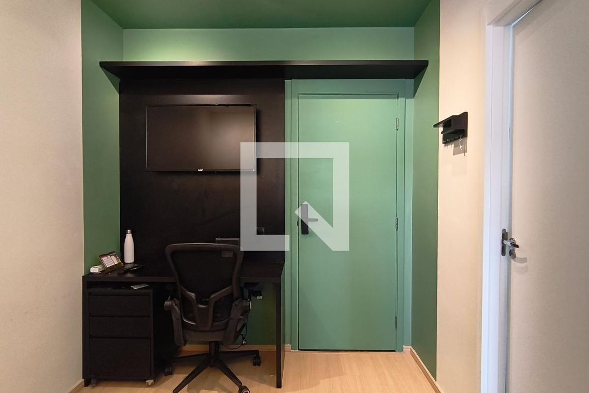 Apartamento, 1 quarto, 27 m² - Foto 2