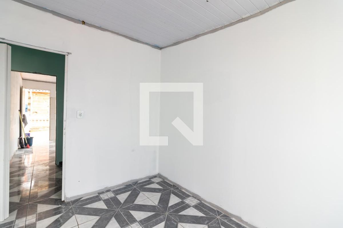 Casa, 2 quartos, 60 m² - Foto 4