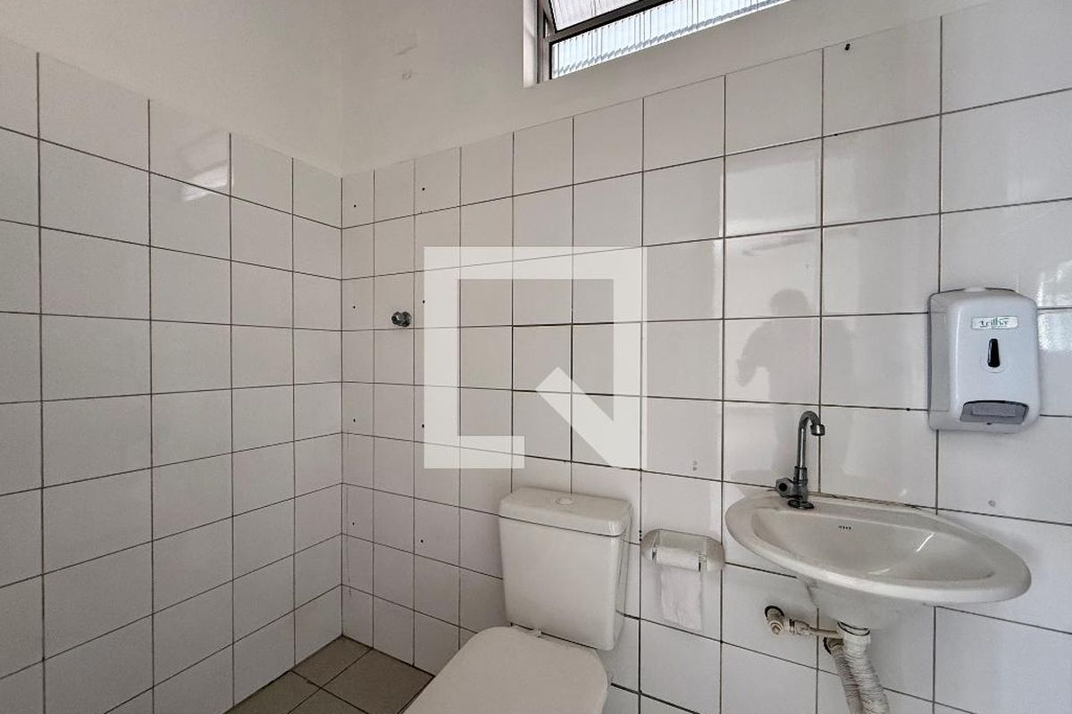 Casa, 4 quartos, 254 m² - Foto 35
