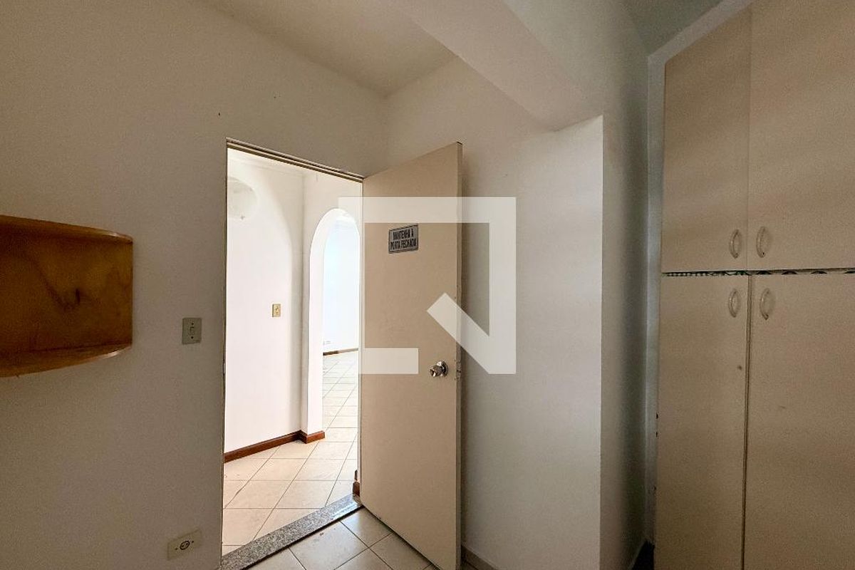 Casa, 4 quartos, 254 m² - Foto 129