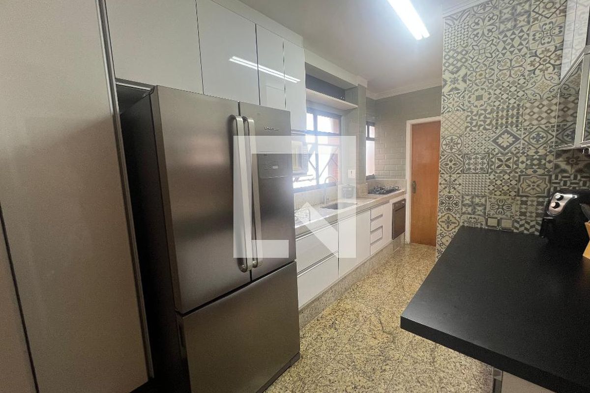 Apartamento à Venda - Cambuí, 3 Quartos,  160 m2 em , Campinas - sp | SoloBR