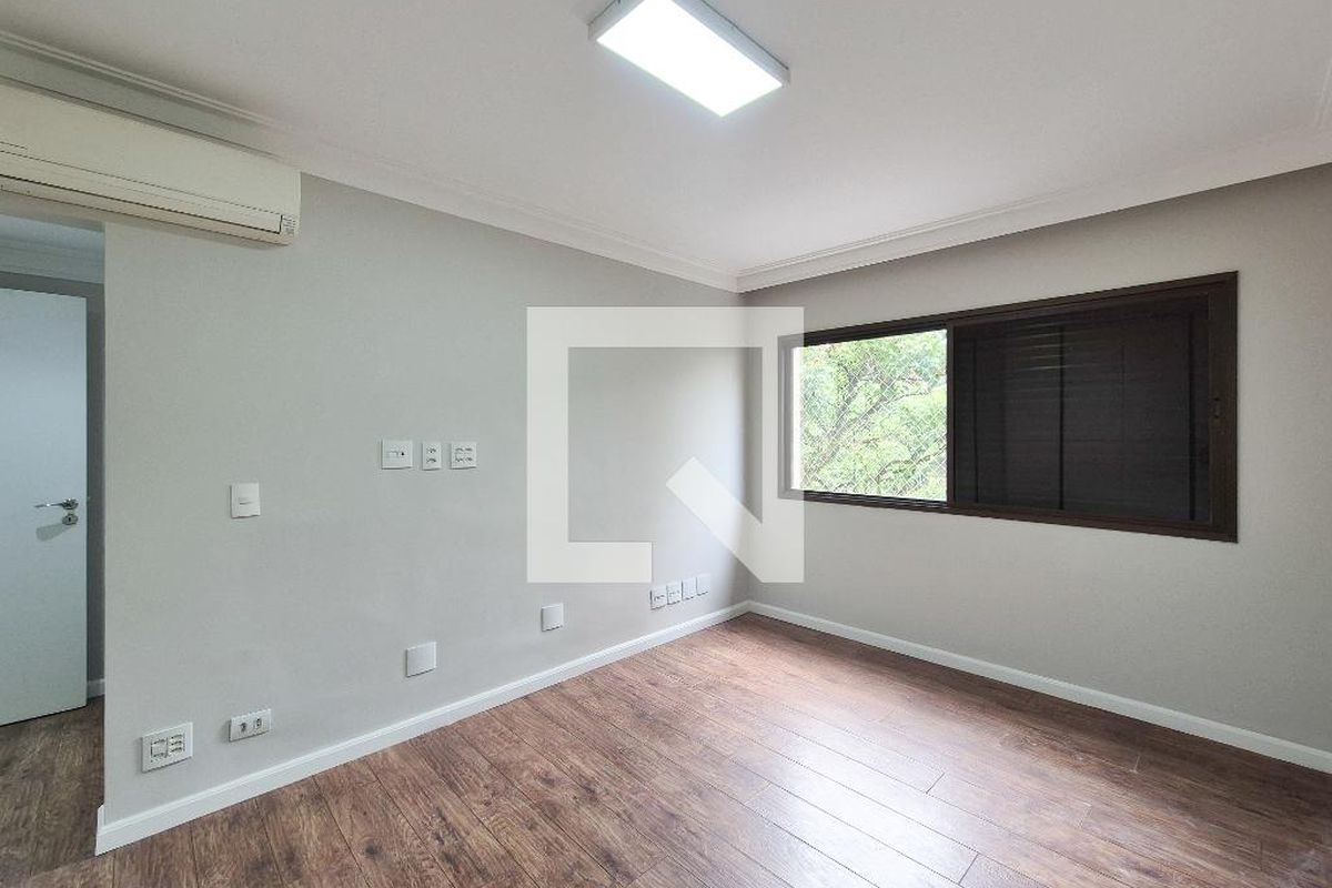 Apartamento, 3 quartos, 242 m² - Foto 34