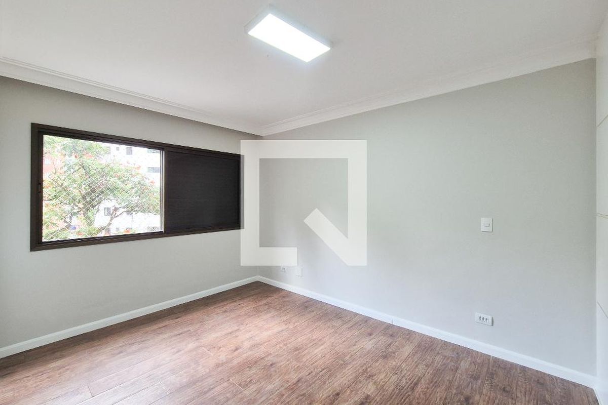 Apartamento, 3 quartos, 242 m² - Foto 24