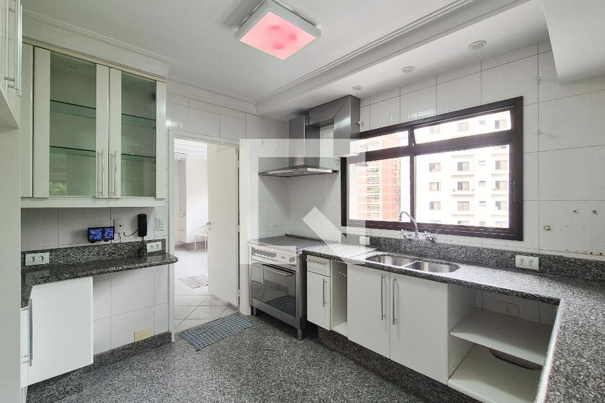 Apartamento, 3 quartos, 242 m² - Foto 50