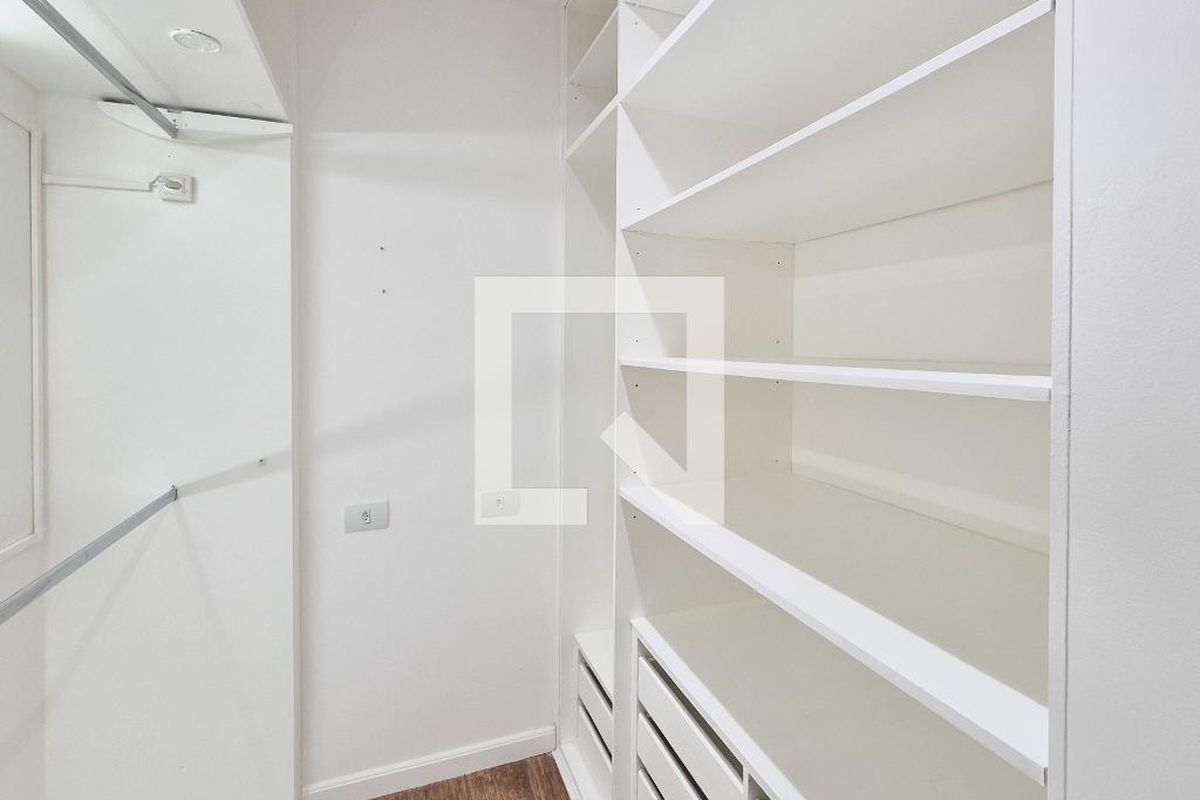 Apartamento, 3 quartos, 242 m² - Foto 17