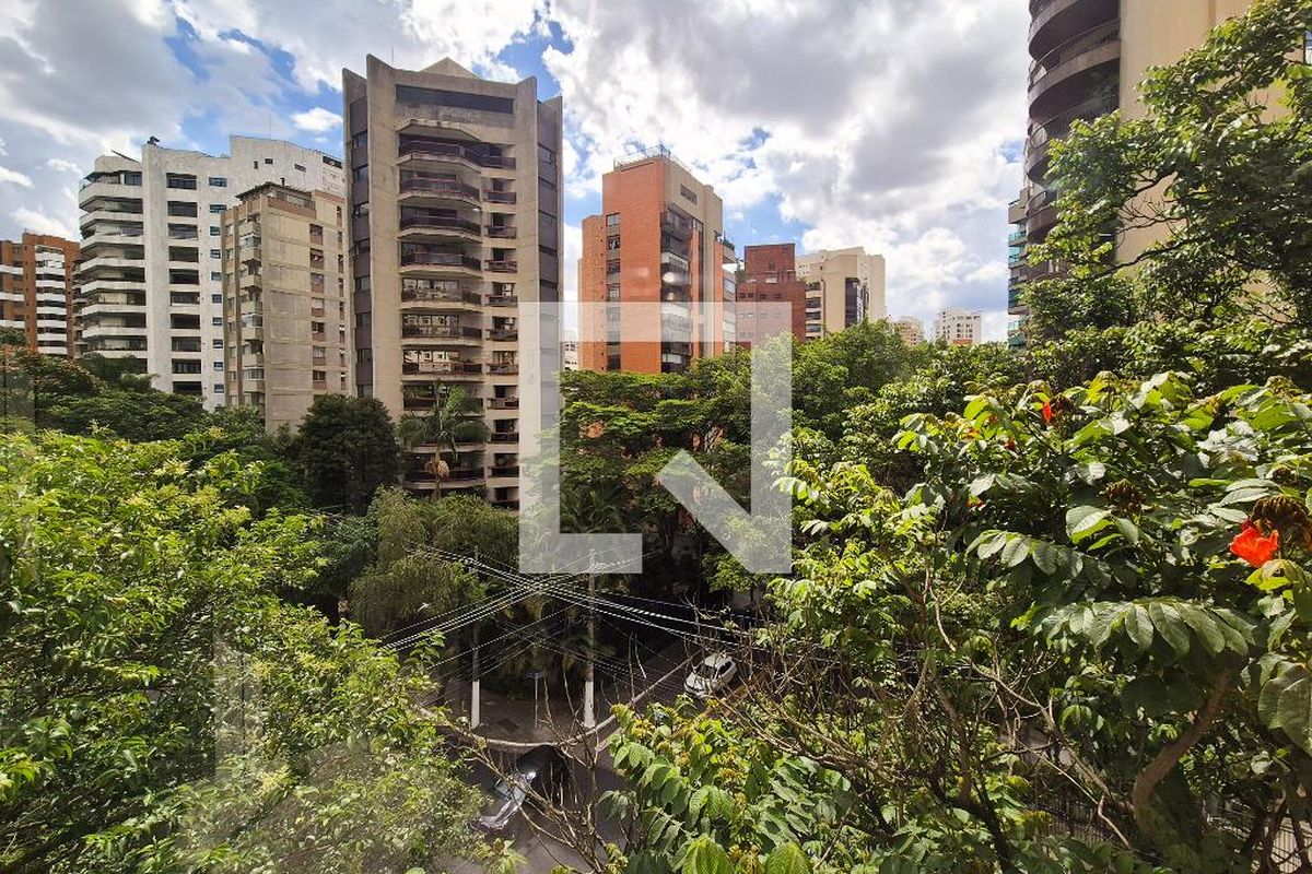 Apartamento, 3 quartos, 242 m² - Foto 7