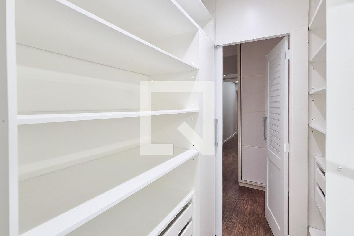 Apartamento, 3 quartos, 242 m² - Foto 19