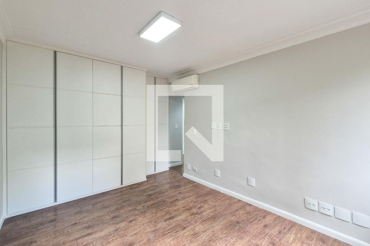 Apartamento, 3 quartos, 242 m² - Foto 35