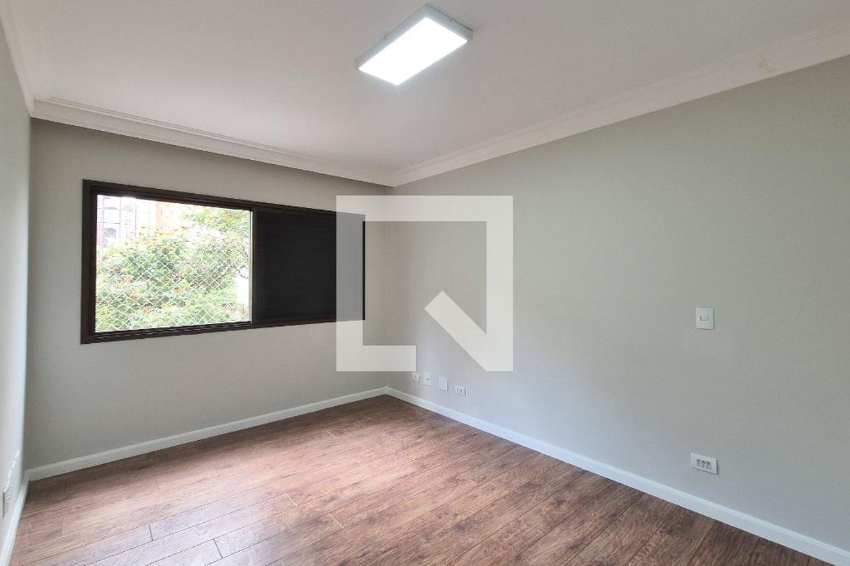 Apartamento, 3 quartos, 242 m² - Foto 33