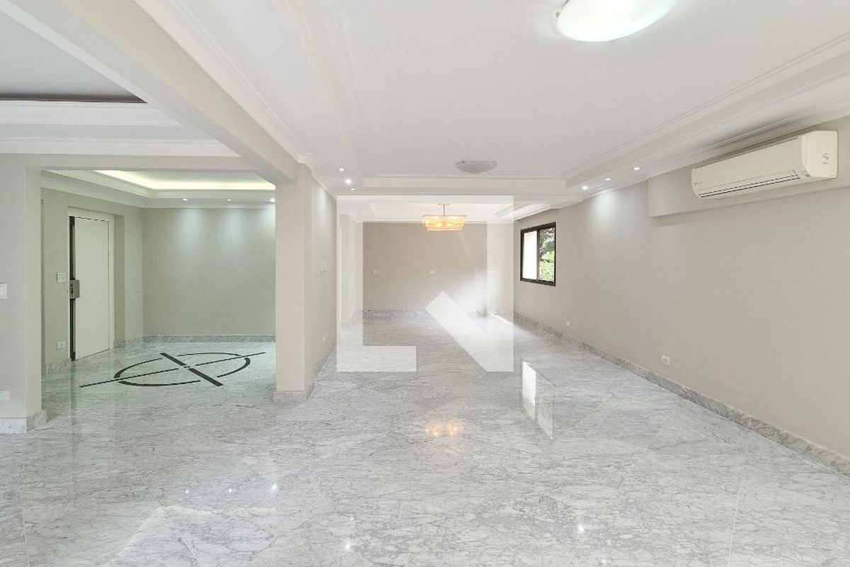 Apartamento, 3 quartos, 242 m² - Foto 2