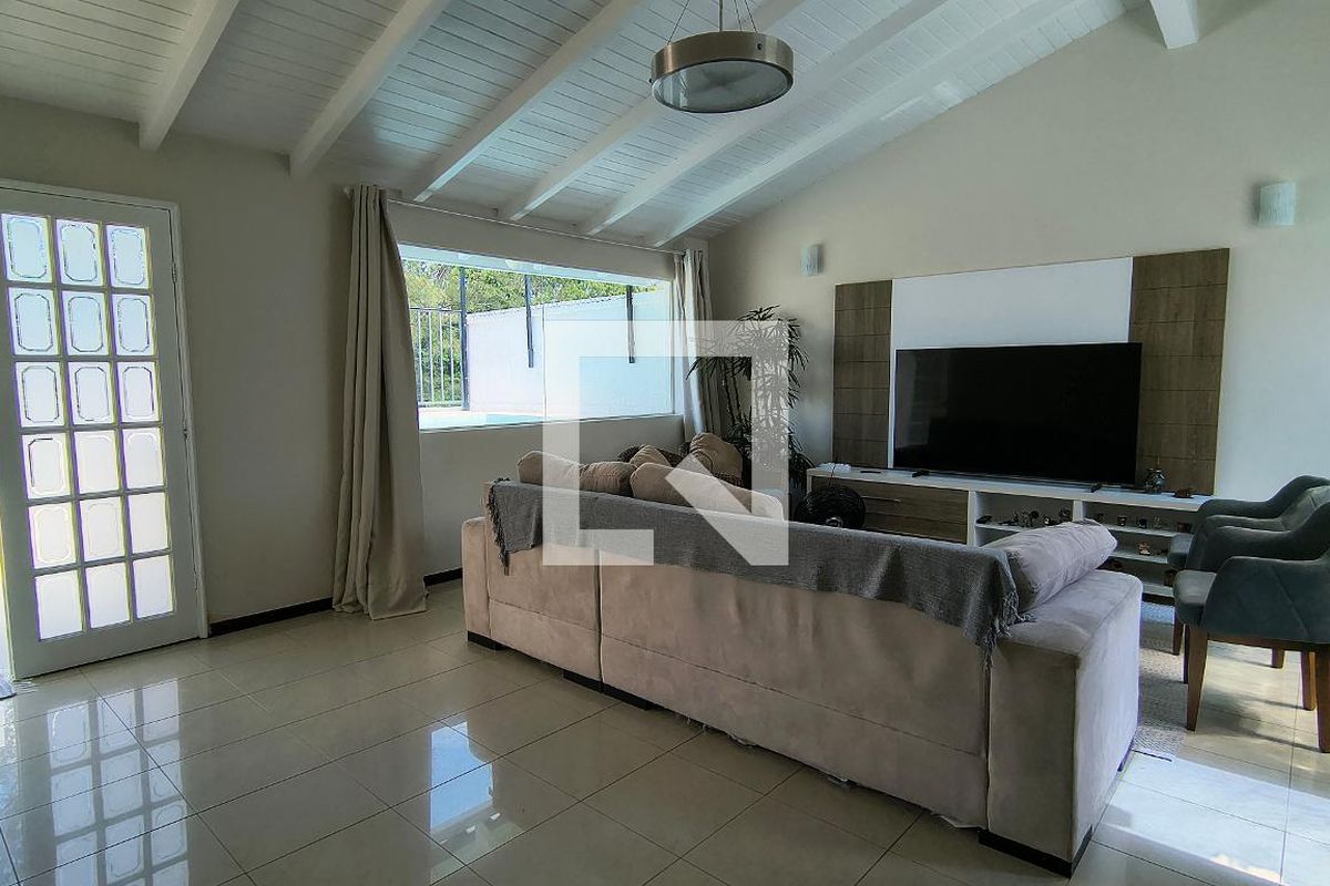 Apartamento, 3 quartos, 189 m² - Foto 2